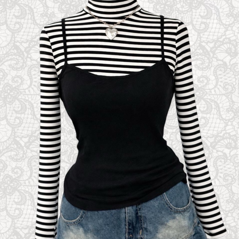 Brandy Melville Black & White Striped Mock Turtleneck